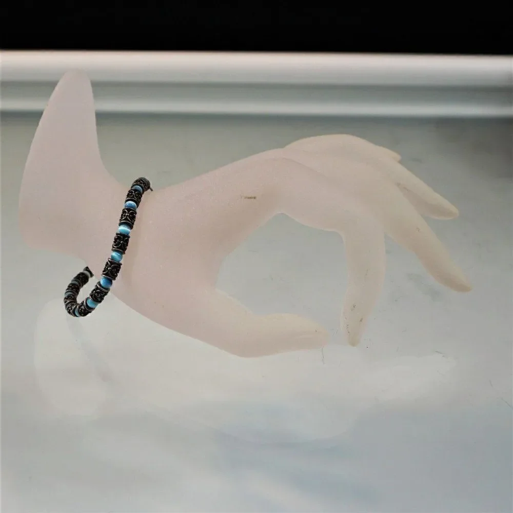 Unbranded stackable beaded